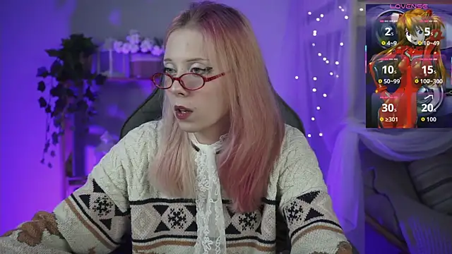 SakuraBliss online show from November 3, 5:06 pm