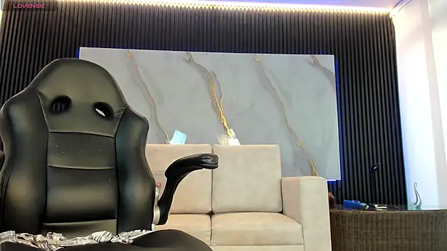 MadisonAnngel online show from November 22, 8:44 pm