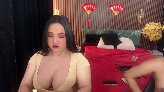 Snapshot of Hotcum_ella chatting on September 19, 1:15 am Hotcum ella online show from September 19, 1:15 am