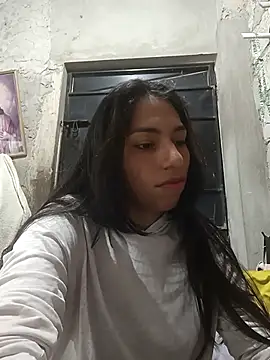 Snapshot of Aley_2025 chatting on October 15, 4:20 pm Aley 2025 online show from October 15, 4:20 pm