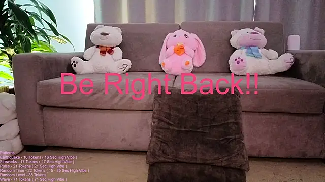  LittleSammy online show from April 12, 8:00 pm