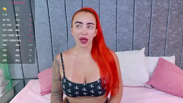 Snapshot of evelincooper_ chatting on September 26, 4:54 am evelincooper online show from September 26, 4:54 am