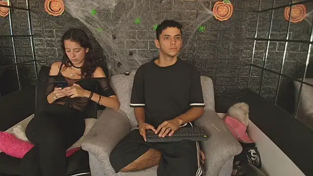 HellAndDante  online show from October 30, 2:47 am