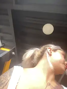 YouCandiSumisa online show from November 29, 6:45 pm