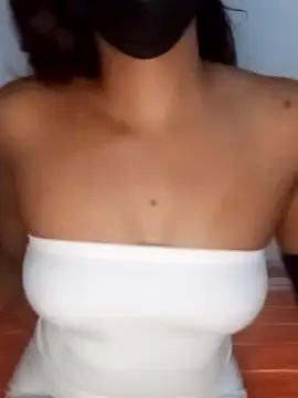 kissy doll online show from November 12, 7:23 pm