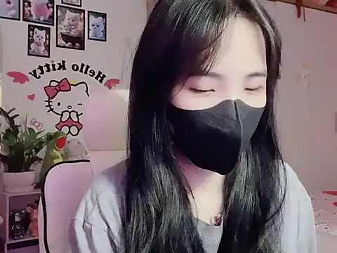 keelinnn19 online show from October 14, 7:49 pm