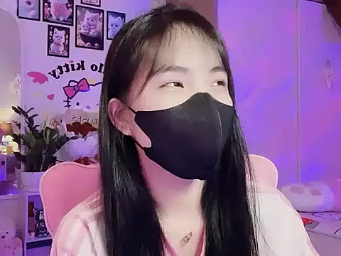 keelinnn19 online show from September 15, 6:15 pm