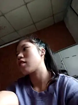 Snapshot of Adsatoh chatting on October 15, 6:49 am Adsatoh online show from October 15, 6:49 am