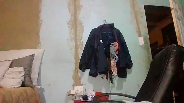 Nicky52 online show from April 16, 1:39 am