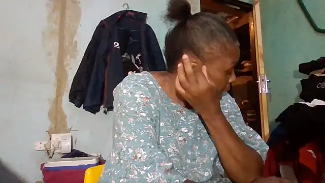 Nicky52 online show from February 23, 4:06 pm