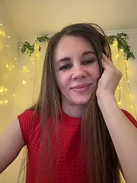 LucieMack online show from March 23, 5:41 pm