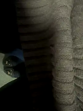 HiddenHoneyLDN online show from September 29, 3:17 pm