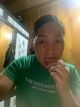Snapshot of Lai005 chatting on September 9, 5:57 pm Lai005 online show from September 9, 5:57 pm