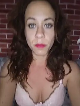 HotGinger66 online show from June 17, 4:41 pm
