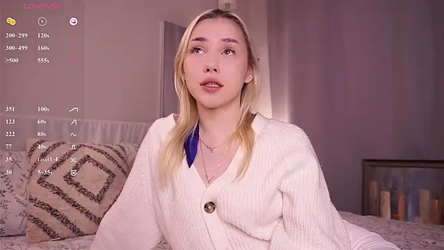 LilianBenskin online show from January 8, 5:22 am