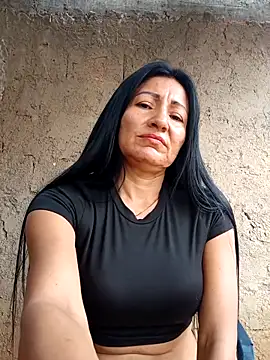 maturexxxnaughty online show from April 13, 12:06 pm