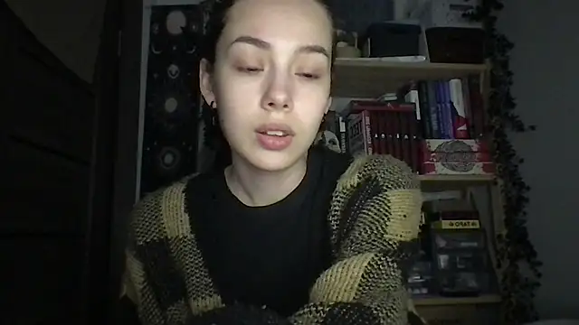 Yuna5343 online show from April 1, 9:34 pm