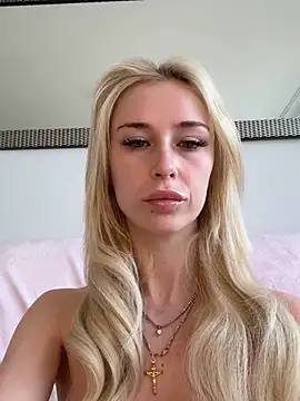 bonniemarieexo online show from May 19, 9:49 am