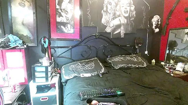 Splash Queen420 online show from December 14, 6:19 am