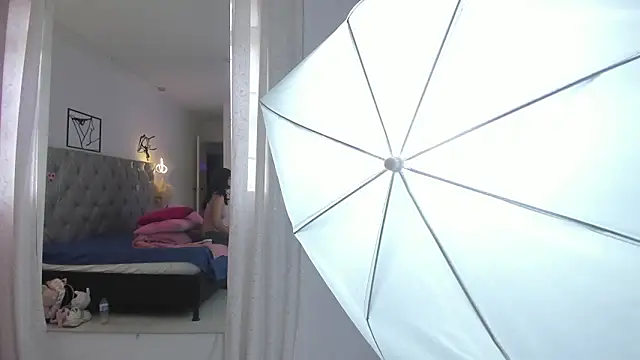 Naughty Couple83 online show from March 24, 6:57 pm