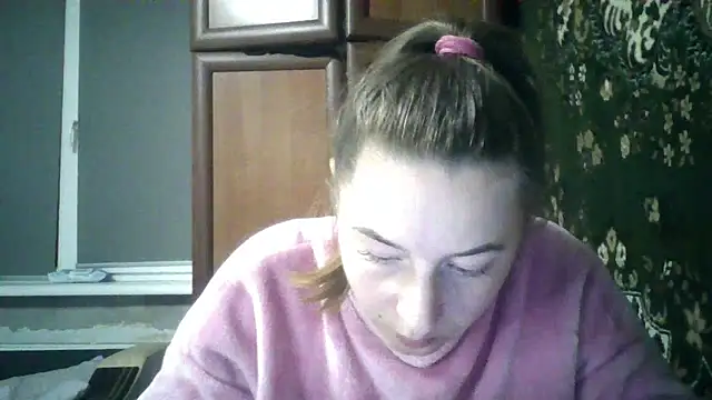 Snapshot of Kitten36 chatting on October 10, 6:02 pm Kitten36 online show from October 10, 6:02 pm