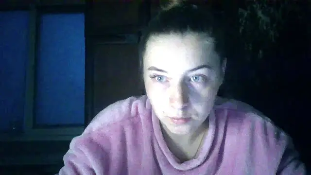 Snapshot of Kitten36 chatting on October 5, 3:50 pm Kitten36 online show from October 5, 3:50 pm