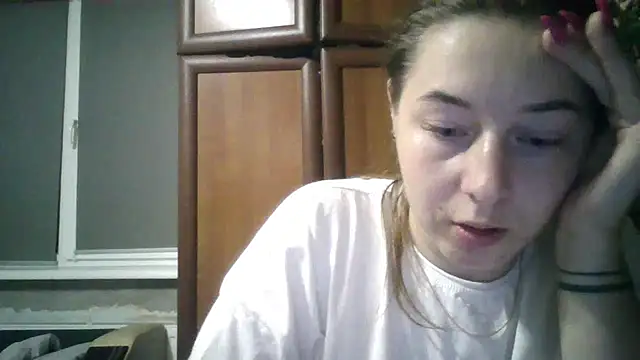 Snapshot of Kitten36 chatting on October 9, 6:01 pm Kitten36 online show from October 9, 6:01 pm