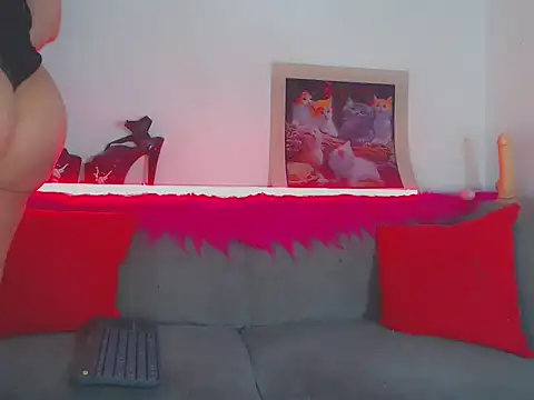 Snapshot of vicky_gill chatting on October 17, 10:13 pm vicky gill online show from October 17, 10:13 pm
