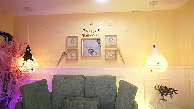 LoonaNyx online show from October 21, 11:36 am