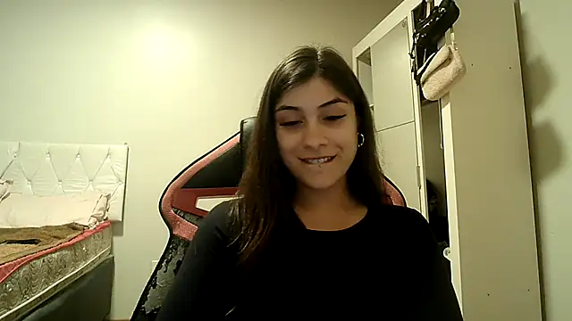 Becca B online show from October 24, 2:18 am