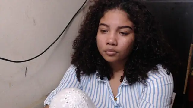 madelene online show from April 5, 11:59 pm