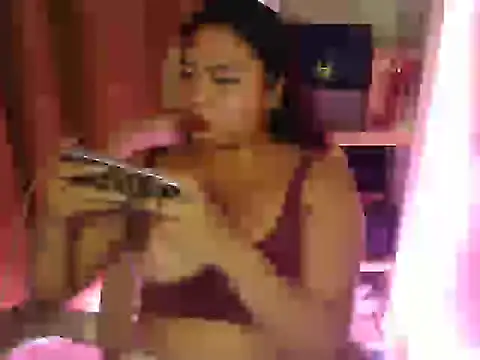 Annafoxy2xx online show from May 6, 3:27 pm