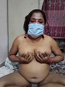 mature mimi online show from October 18, 5:59 pm