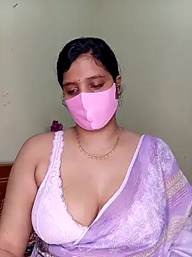 Rose-luckey online show from April 1, 1:41 pm