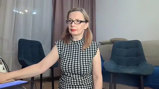 Sweetmurrr online show from January 8, 1:31 am