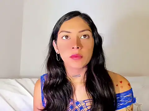 Megan Gil  online show from October 18, 1:47 pm