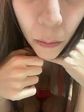 Snapshot of lucioliveira chatting on October 2, 5:51 pm lucioliveira online show from October 2, 5:51 pm