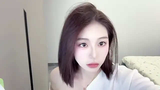 Snapshot of Cookie-oo chatting on October 10, 1:27 pm Cookie-oo online show from October 10, 1:27 pm