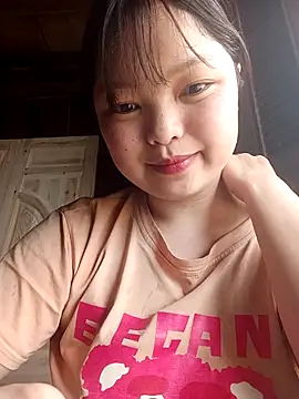 XoiXoi232 online show from February 15, 3:53 am