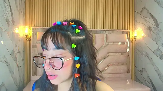 zoe r  online show from October 14, 3:20 am