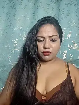 hornypriya696 online show from October 4, 6:45 pm
