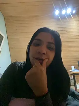Snapshot of Laura-angeel chatting on October 4, 8:46 pm Laura-angeel online show from October 4, 8:46 pm