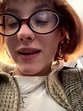 Only April online show from October 1, 3:50 pm