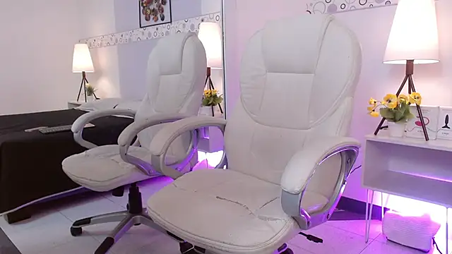 Celesstegh online show from October 18, 12:52 pm