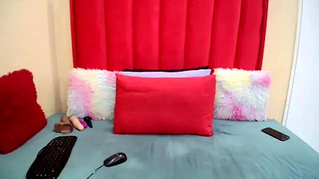 BigAssjuicy26 online show from February 20, 6:20 pm