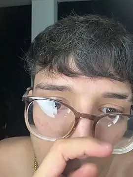 Ashly Arthur online show from October 21, 6:39 am