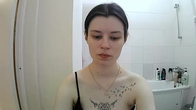 EdlinEngelby online show from November 19, 7:36 pm