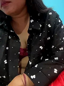 Snapshot of Naughty-Kamini chatting on September 16, 4:37 pm Naughty-Kamini online show from September 16, 4:37 pm