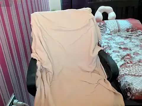 Mica Jones online show from February 13, 11:23 am