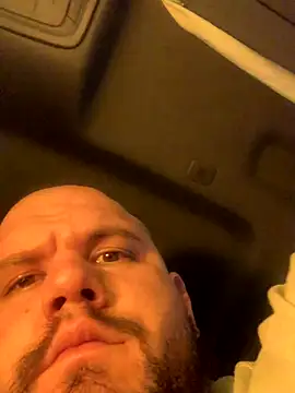 shakeweight online show from October 25, 7:27 am